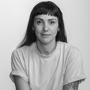 Silvia Paes