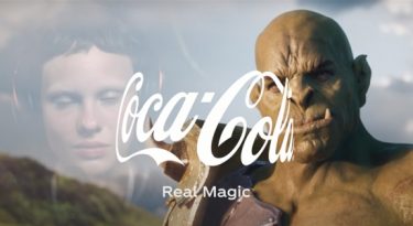 Coca-Cola aposta na retomada mágica dos encontros reais