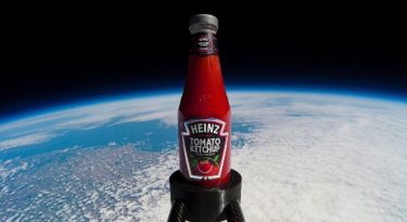 Heinz envia ketchup “marciano” ao espaço