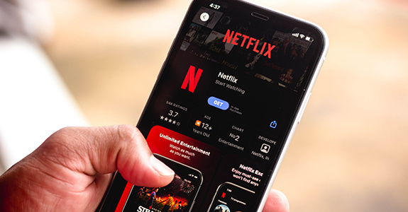Netflix terá versão de assinatura mais barata, com anúncios publicitários
