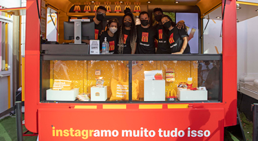 McDonald’s inaugura loja de roupas e souvenirs