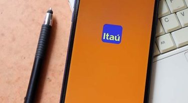 Itaú diz ter retomado operação de app e site após problemas