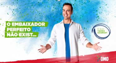 Sucesso entre as marcas, Tadeu Schmidt fecha acordo com Omo