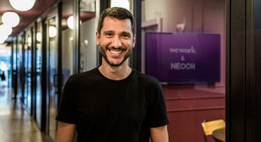 WeWork ingressa no OOH em parceria com a Neooh
