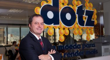 Varejo alimentar: qual é o papel das plataformas de engajamento para atrair e manter o cliente?