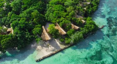 Corona inaugura ilha particular sustentável no Caribe