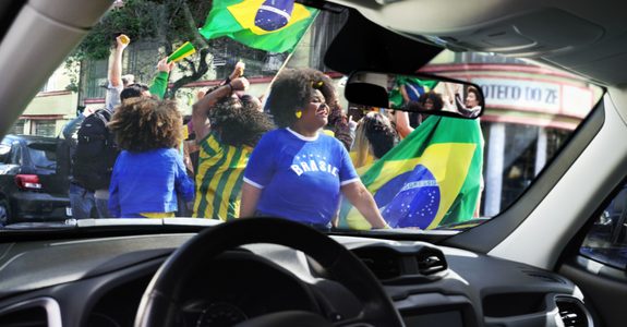 6 - Torcida Painel do carro 2022