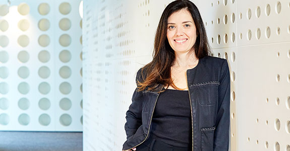  Para Renata de Andrade, diretora de global strategy do Yahoo, a parceria com publishers de DOOH diferencia a empresa de outros players