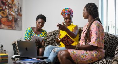 Educação financeira e afroempreendedorismo feminino