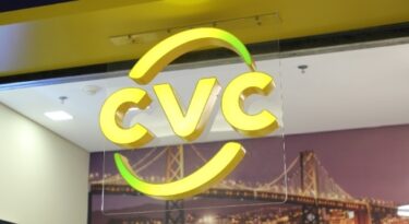 Dança das Contas: CVC, Asics e outras