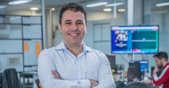 Mauro Oliveira, sócio e VP de growth e inovation da CI&T, também busca palestras sobre a intersecção entre inovação e intenção e tendências