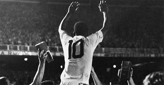 Comercial da Vivo homenageia Pelé