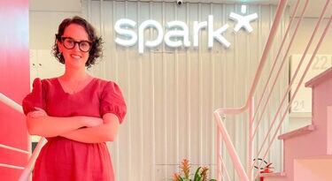 Spark contrata head de new business