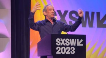 É o fim dos bilionários como os conhecemos. E Douglas Rushkoff sente-se bem