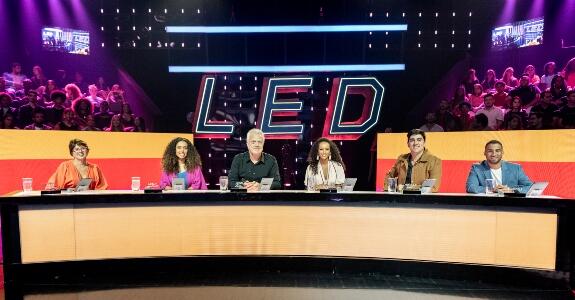 Talentos da Globo participam do juri do Especial LED 2023 junto com especialistas em educação (Crédito: Divulgação/Globo)