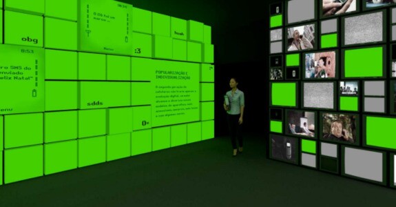 Exposição 50 anos de Celular no RIo de Janeiro