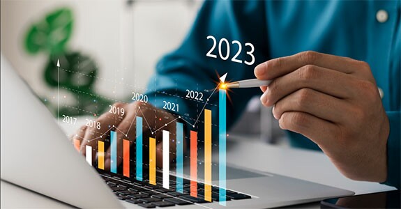 Investimento em mídia digital deve crescer 3% no segundo semestre do ano (Crédito: Shutterstock)