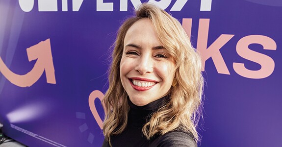 Atriz Fernanda Nobre participou da gravação ao vivo do podcast Sexoterapia