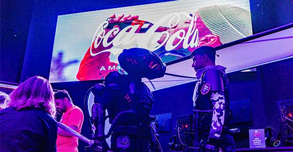 A Coca-Cola é uma das patrocinadoras do XDome Gamer Lab, que reúne mais de 17 mil pessoas por mês em São Paulo