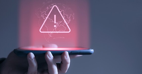 Consumidores associam marcas a conteúdo ao qual aparecem (Crédito: Isara/Adobe Stock)