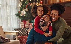 Pesquisa da MField destaca preferências de consumo dos brasileiros durante o Natal (Crédito: bernardbodo-adobe-stock)