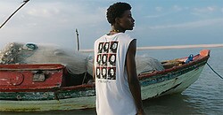 Redley resgata Bob Marley com collab de roupas e calçados