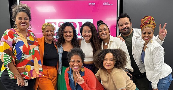Parte da turma do curso Fill the Gap com a convidada Domitila Barros