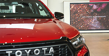 Neooh assume projeto de mídia digital nas concessionárias Toyota