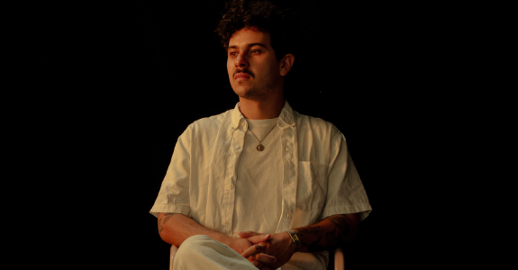 Hungry Man - Novo diretor