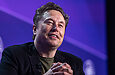 Elon Musk destinará terminais de internet para equipes de resgate no RS