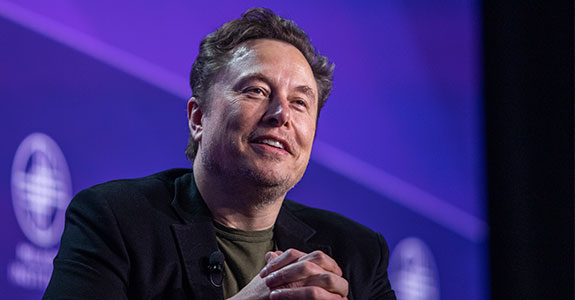 Empresa de Elon Musk destinará terminais de internet para equipes de emergência (Crédito: Apu Gomes)