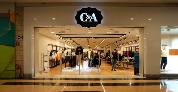 Responsável pela gestão de verbas de mídia e estratégia de conteúdo da C&A desde 2021, a VML passa a atuar como agência integrada do cliente a partir deste mês (Crédito: Divulgação)