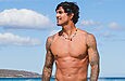 Gabriel Medina lançará tênis para treinos em academia