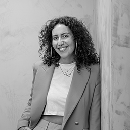 Foto do Jurado Krizia Gatica, WGSN - Consultora sênior WGSN Mindset Latam