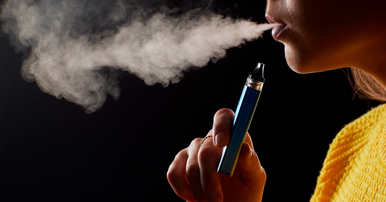 Senacon notifica plataformas por promoção e venda de cigarros eletrônicos