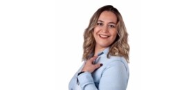 Lira Música nomeia diretora de atendimento