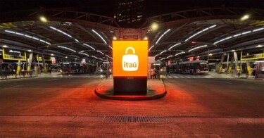 RZK Digital chega a Brasília e levará telas para a rodoviária