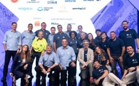 Para transmissão do Brasileirão, Record investiu em equipe que conta com nomes como Cleber Machado, Salvio Spíndola e Paloma Tocci (Crédito: Divulgação)