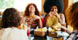 Terceira edição do Happy Burguer tem quatro patrocinadores