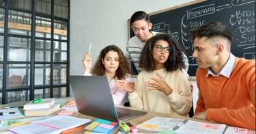 Pesquisa: 60% das empresas têm dificuldade de falar com a Gen Z