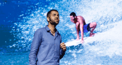 Derek Rabelo compartilha trajetória de resiliência que o levou à crista das maiores ondas