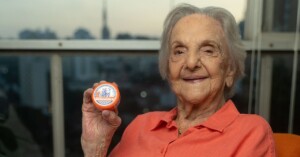 Dona Elma Andreani, influenciadora de 101 anos, participa da nova campanha da Minancora 