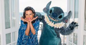 Narcisa e o Stitch juntos no hotel Copacabana 