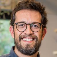Rodrigo V. Cunha