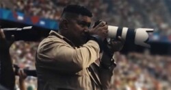 Curta-metragem da TIM conta a história de fotógrafo com deficiência visual