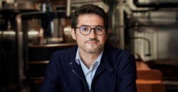Mercado Livre contrata ex-CEO da Dengo Chocolates