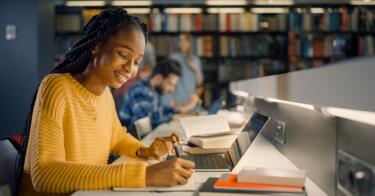 Folha de S.Paulo lança plataforma digital para estudantes