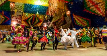 As marcas que mantêm acesas as maiores festas juninas do Brasil