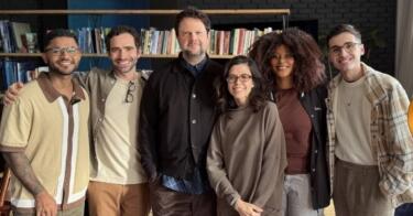 TikTok celebra a comunidade BookTok com Selton Mello