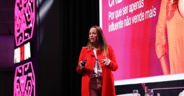 Na era da influência, o que vale é a autoridade, segundo Camila Farani